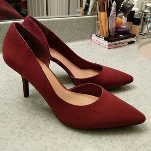 New burgundy suede heels with a pointed toe!